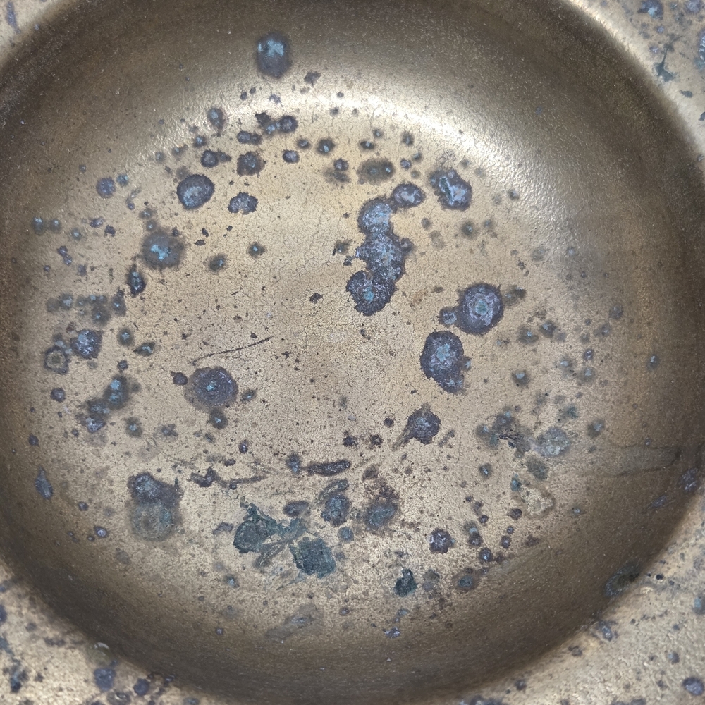 Vintage/Antique Solid Brass Shallow Bowl Patina 8.5"  Heavy Rustic Farmhouse - Picture 2 of 9
